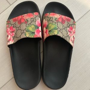 gucci floral slides